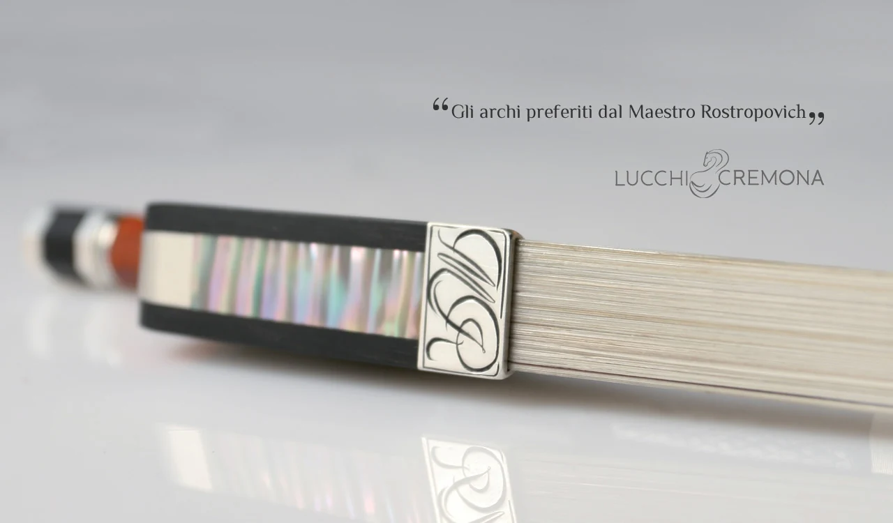 Nasetto e impugnatura di un arco Lucchi